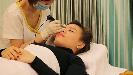 Laser Toning Plus – giải pháp xóa xăm lông mày an toàn và hiệu quả